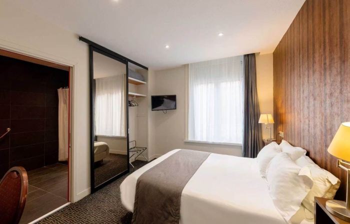 Metropol Hotel