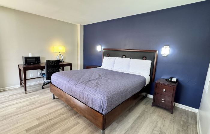 Economy 7 Inn Near Hampton University VA