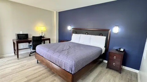 Economy 7 Inn Near Hampton University VA in Hampton