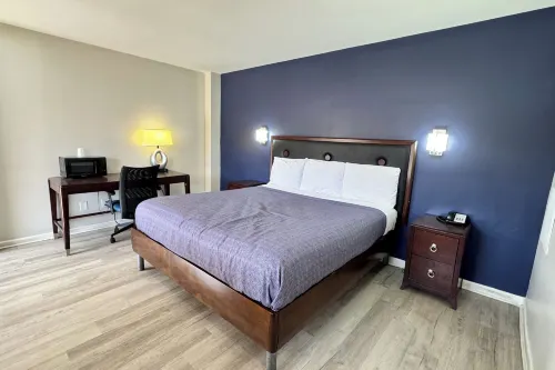 Economy 7 Inn Near Hampton University VA