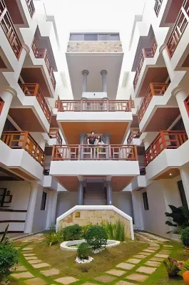 Giulius Boracay Italian Resort Hotel di 