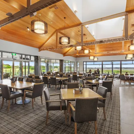 13th Beach Golf Lodges