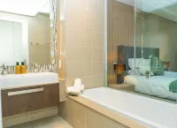 Stylish stay in the Heart of Sandton - 3 ดาว
