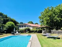 Domaine Bardon - Pools