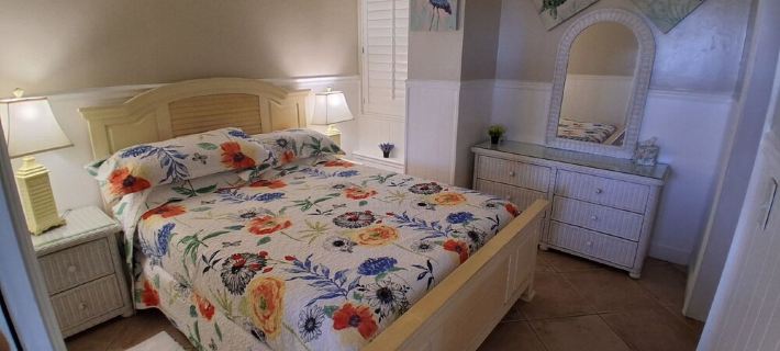 Ochlocknee Bay Waterfront 2Br Retreat with 200-Ft Private Dock First Floor Hotels in Wakulla County