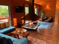 Cave Chalet - Chalet for Two Ξενοδοχεία στην πόλη Επτάλοφος