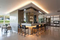 Pisa Tower Plaza - Quầy bar