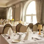River Island Hotel - Baarit