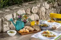 Kibbutz Malkiya Travel Hotel - breakfast