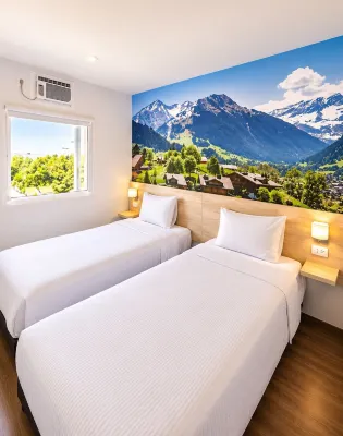 Hotel hi Tecnológico Garza Sada - 2-نجوم