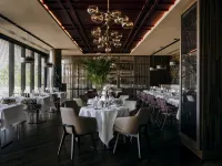 Hilton Garden Inn Zagreb - Radnicka Отели рядом с достопримечательностью «Парк Зриневач»