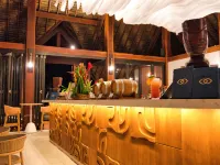 Sofitel Kia Ora Moorea Beach Resort - bar