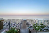 Trendy Side Beach Hotel - Mountain view