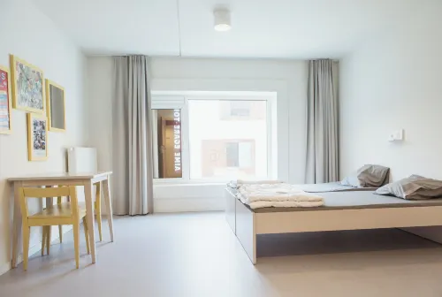 Snuffel Youth Hostel - Hostels
