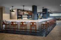 Doubletree by Hilton Ann Arbor North - bar