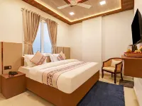 Golden Key - Badli Near Rohini Sec 18- 19 Metro Hotels near DTU
