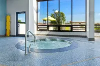 Comfort Inn & Suites Evansville Airport - Hot Tub