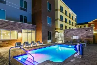 Fairfield Inn & Suites Ontario Rancho Cucamonga - parking