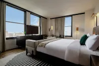 Surety Hotel, Autograph Collection - bar