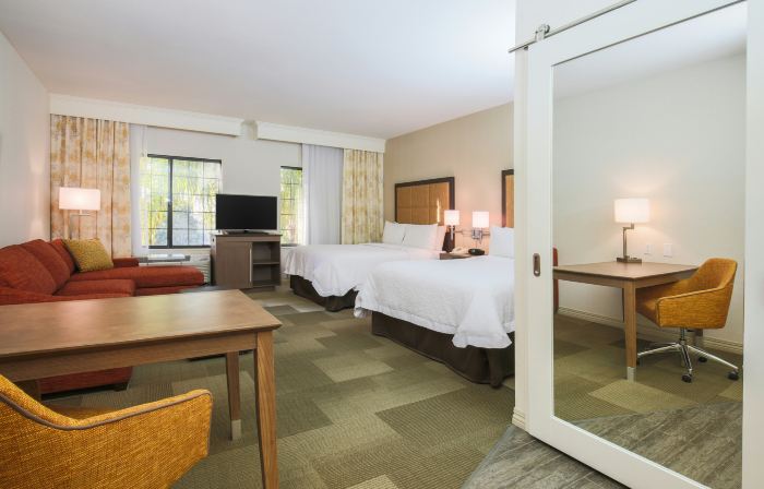Hampton Inn & Suites Camarillo