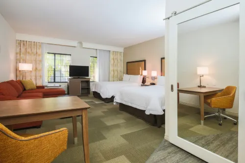 Hampton Inn & Suites Camarillo - piscina