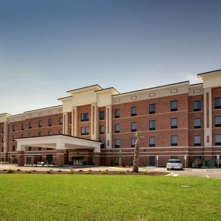 Hampton Inn by Hilton Sneads Ferry North Topsail Beach