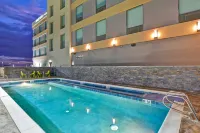 Home2 Suites by Hilton Pecos - Pools