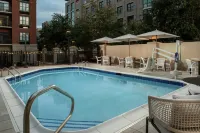 Courtyard Savannah Downtown/Historic District - Uima-altaat