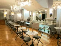 โรงแรมแลนแคสเตอร์ - พร้อมอาหารเช้า