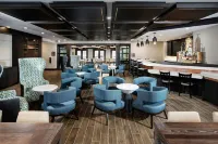 Residence Inn by Marriott Milwaukee Brookfield - バー
