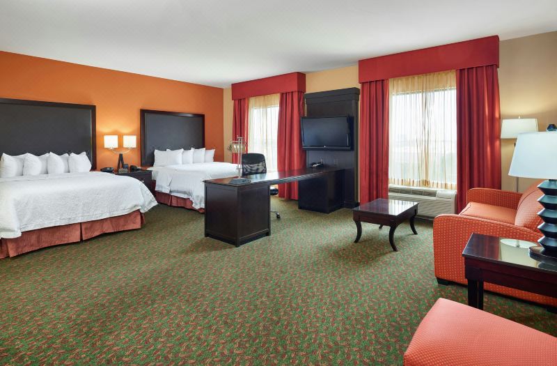 Hampton Inn & Suites Waco-South