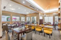 Hilton Garden Inn Gainesville - parking