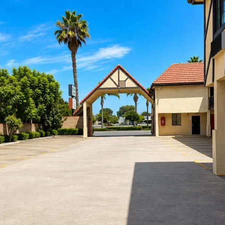 Executive Suites Inn