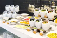 DoubleTree by Hilton Izmir Airport - breakfast