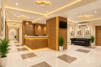 The Castle Crown - Hotel Royal Square, Ahmedabad - واي فاي
