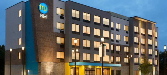 Tru by Hilton St. Charles St. Louis Hotels in St. Charles County