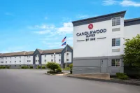 Candlewood Suites Williamsport by IHG - parking
