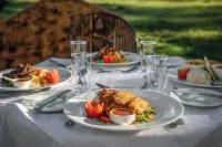 AMBOSELI SOPA LODGE - parking