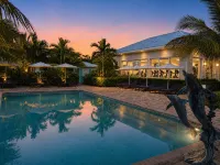 Brooke's Guest House - Swimmingpools