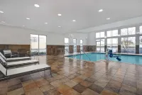 Hyatt Place Jackson Ridgeland - piscina