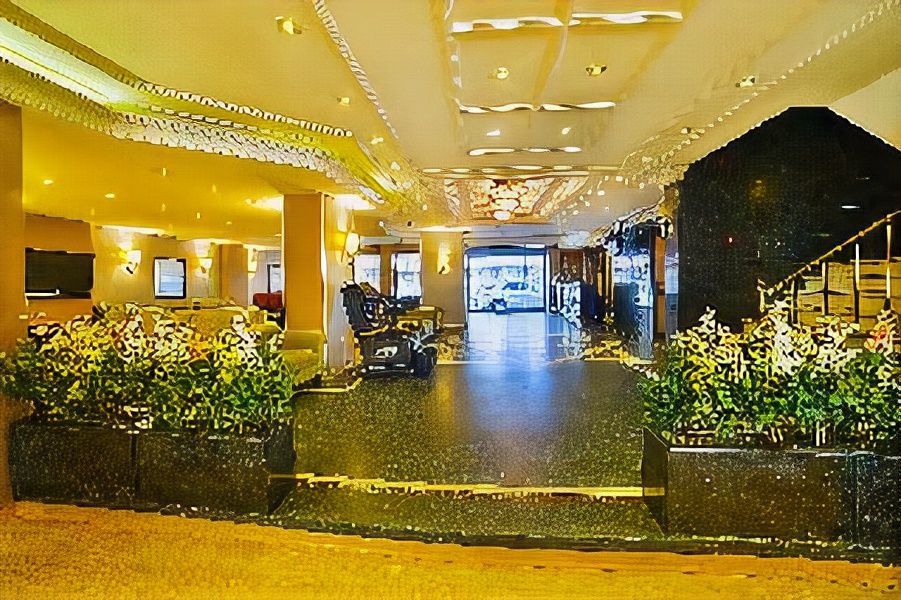 Hotel Grand Emin