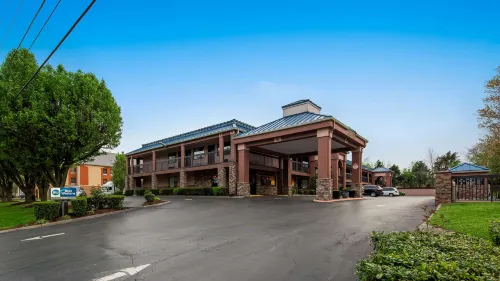 Best Western Murfreesboro - Pet friendly