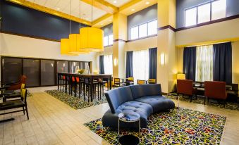 Hampton Inn & Suites Natchez