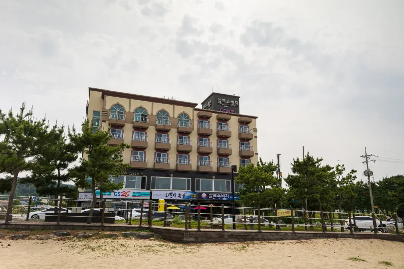 Yangyang Alps Beach