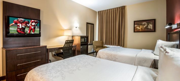 Red Roof PLUS+ Austin South – Airport Hotels in Travis County