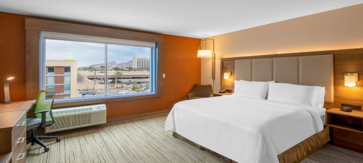 Holiday Inn Express & Suites PHOENIX - AIRPORT NORTH by IHG Các khách sạn ở Phượng Hoàng