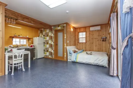 Danyang Talk Pension Отели рядом с достопримечательностью «Guinsa Temple»