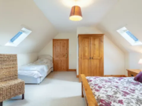 Swallow Cottage Hotels in Huntly