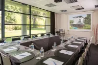 머큐어 에이크스-앙-프로방스 라 뒤란느 TGV역