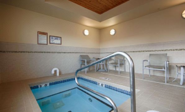 Heritage Hotel and Suites